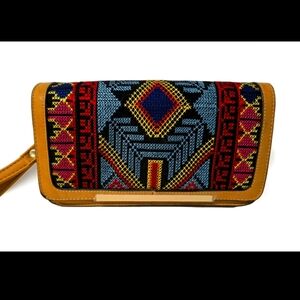 Multicolor Embroidered Aztec Southwestern Clutch Purse Cross Body Strap BOHO NWT